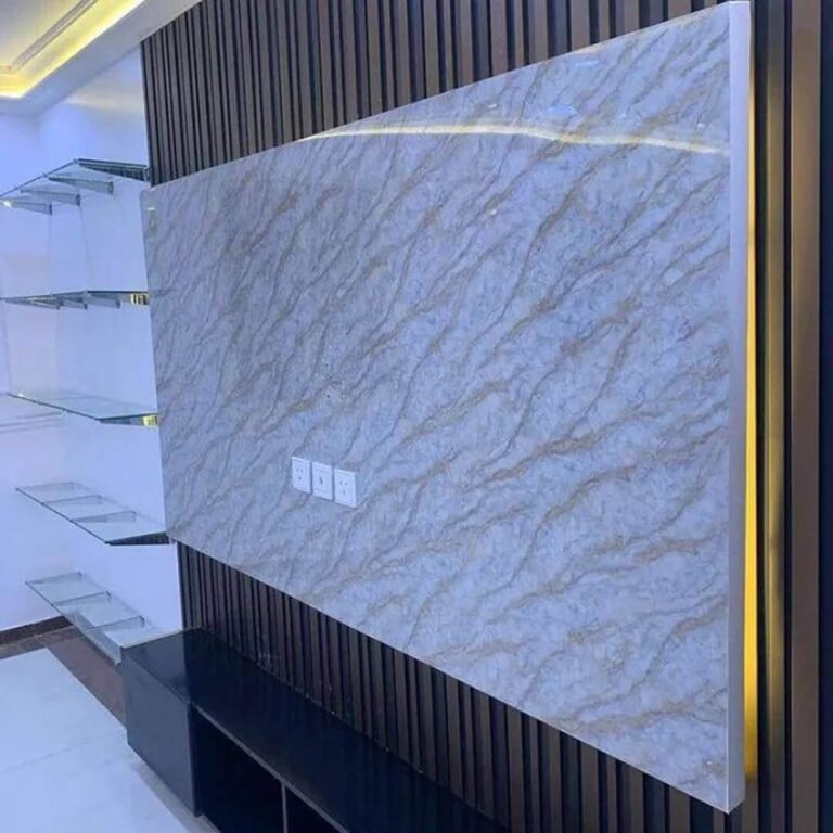 معلم بديل الرخام في الرياض